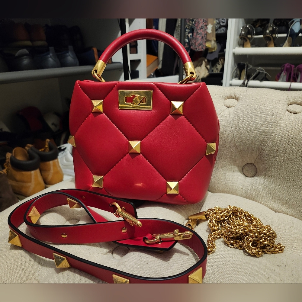Roman stud leather crossbody bagValentino Garavani